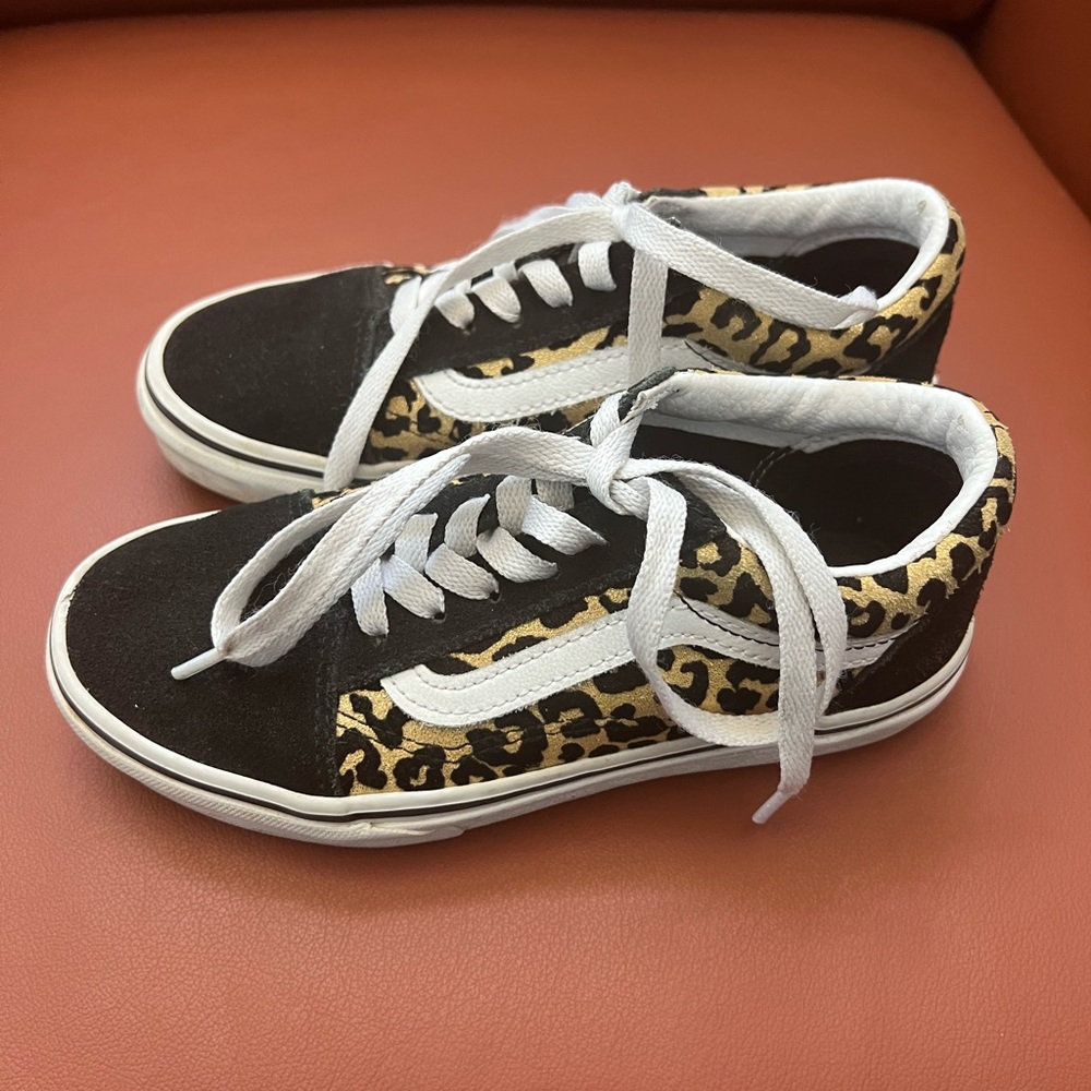 Girls Vans- size 1.5